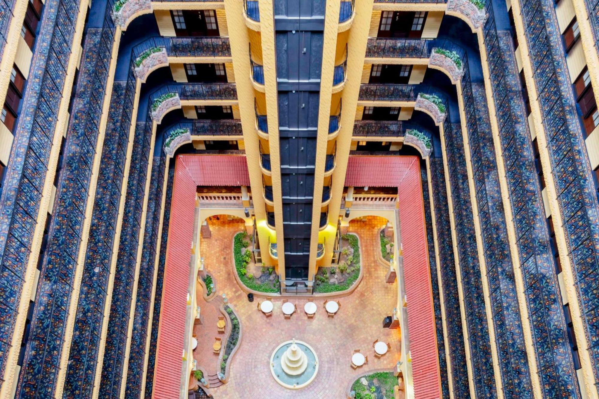 เอมบาสซี สวีตส์ แคนซัส ซิตี พลาซา Hotel แคนซัสซิตี ภายนอก รูปภาพ